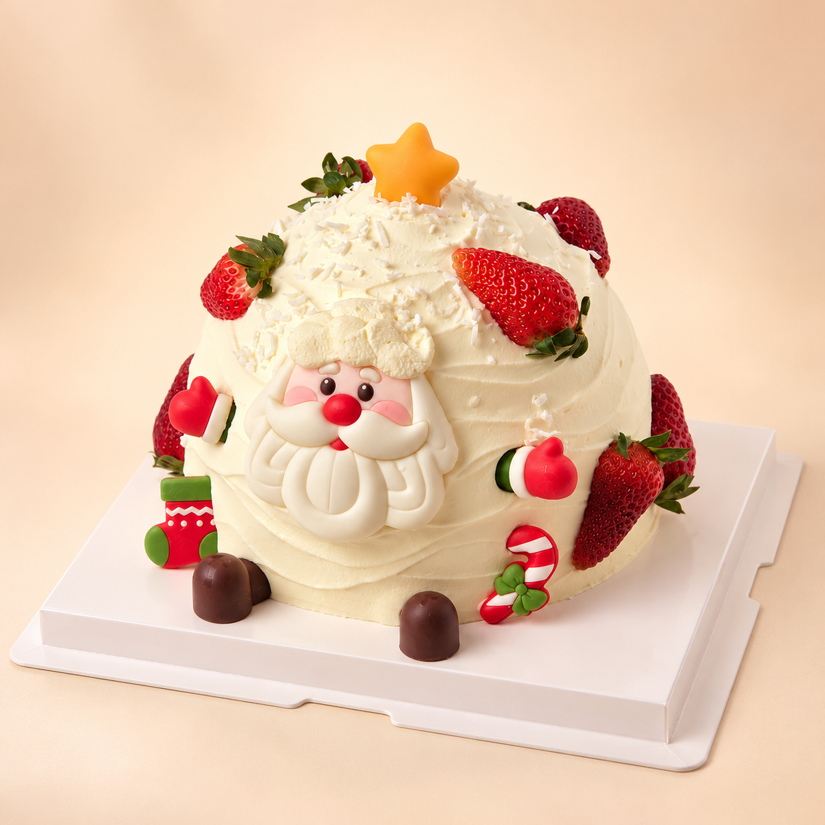 Santa Cake – three-quarter Christmas product view with strawberries and festive details